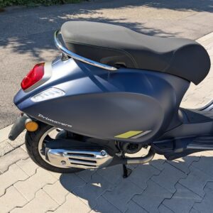 Alternative view of Vespa Primavera Tech 50